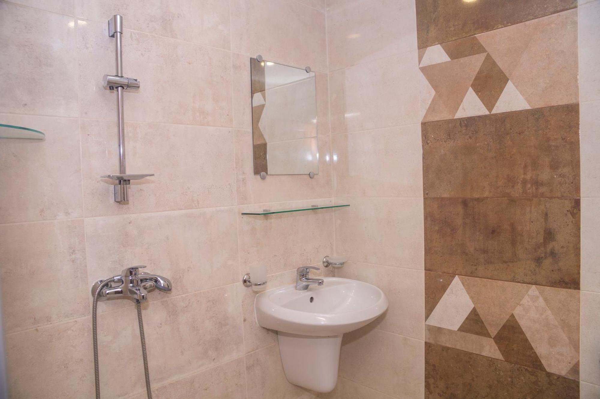 Chrystal Guest House Обзор Номер фото