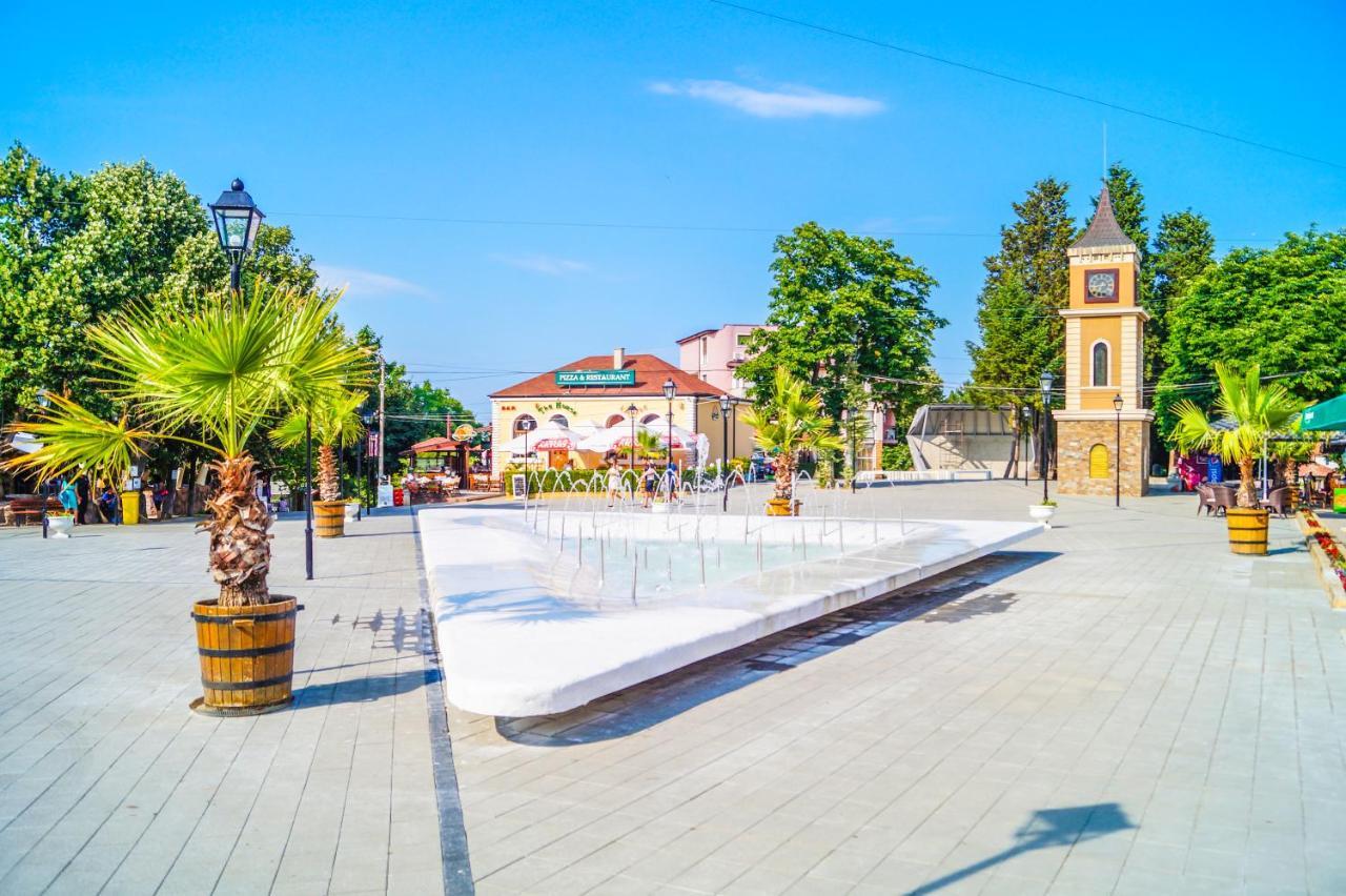 Chrystal Guest House Обзор Экстерьер фото